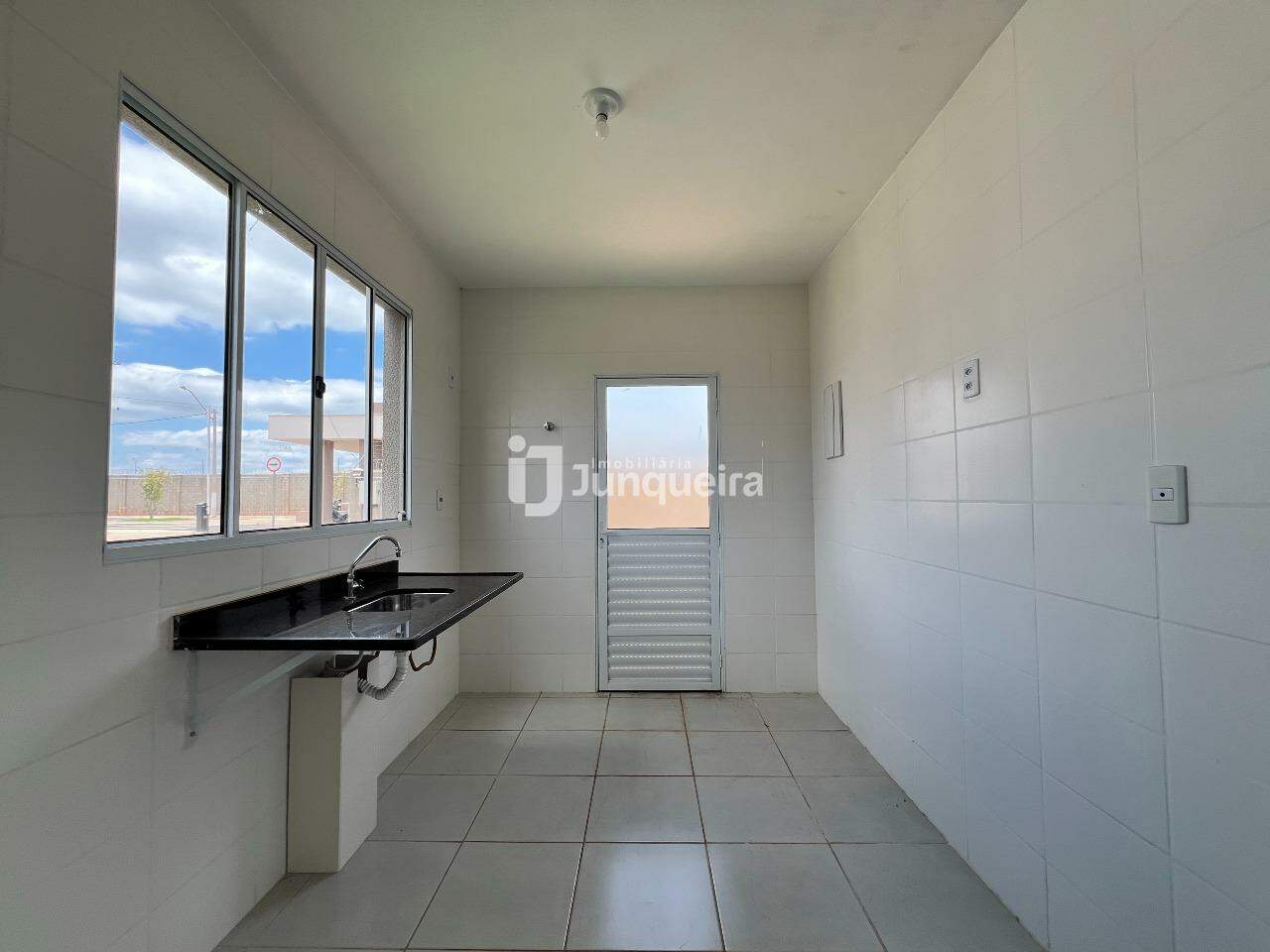 Casa em Condomínio à venda no Reserva Taquaral I, 2 quartos, 2 vagas, no bairro Cidade Judiciária em Piracicaba - SP