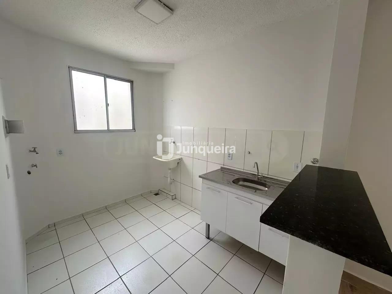 Apartamento para alugar no Clube Parque Paradiso, 2 quartos, 1 vaga, no bairro Santa Terezinha em Piracicaba - SP