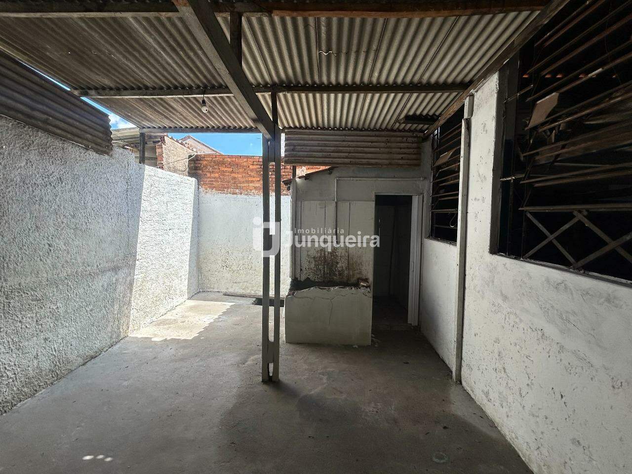 Galpão à venda, no bairro Cidade Alta em Piracicaba - SP