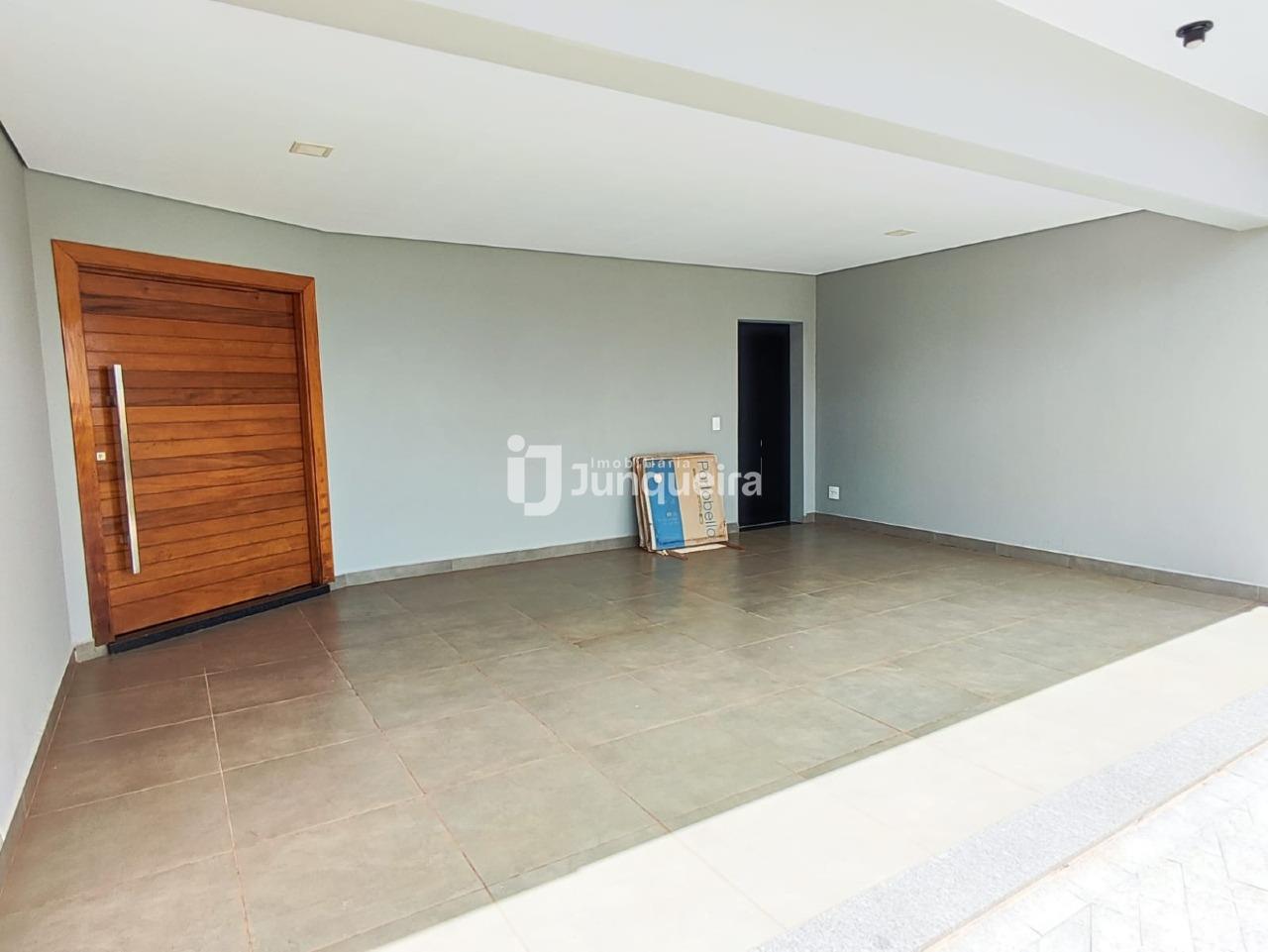 Casa em Condomínio à venda no Vivendas de Java , 3 quartos, sendo 1 suíte, 2 vagas, no bairro Vivendas de Java em Rio das Pedras - SP