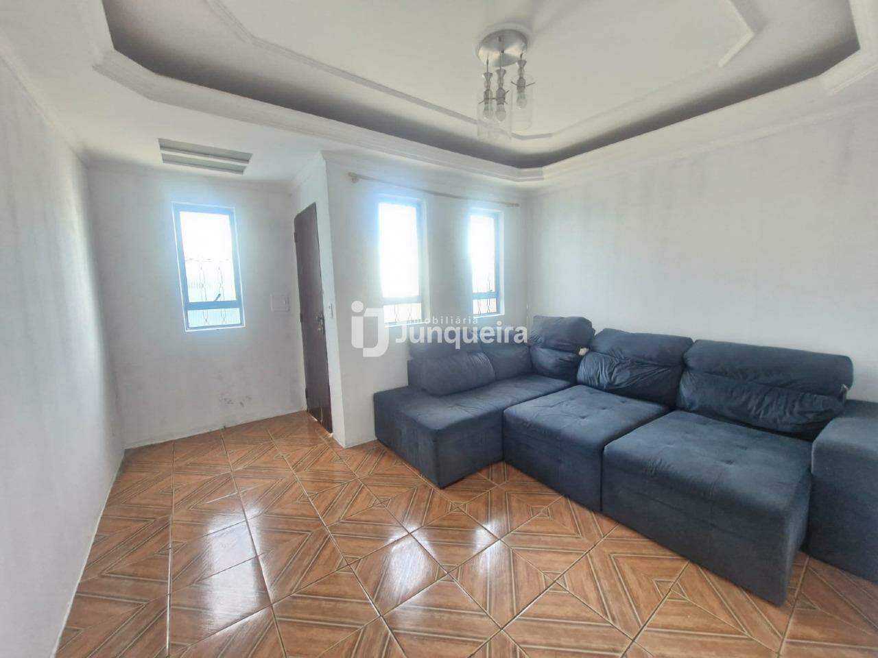 Casa à venda, 3 quartos, sendo 1 suíte, 2 vagas, no bairro Conjunto Residencial Mário Dedini em Piracicaba - SP