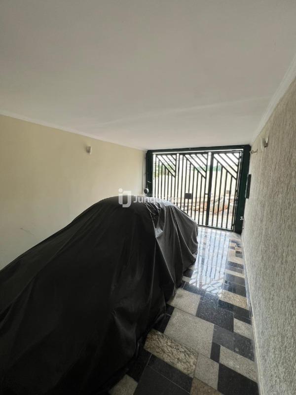 Casa para alugar, 2 quartos, sendo 1 suíte, 1 vaga, no bairro Centro em Piracicaba - SP