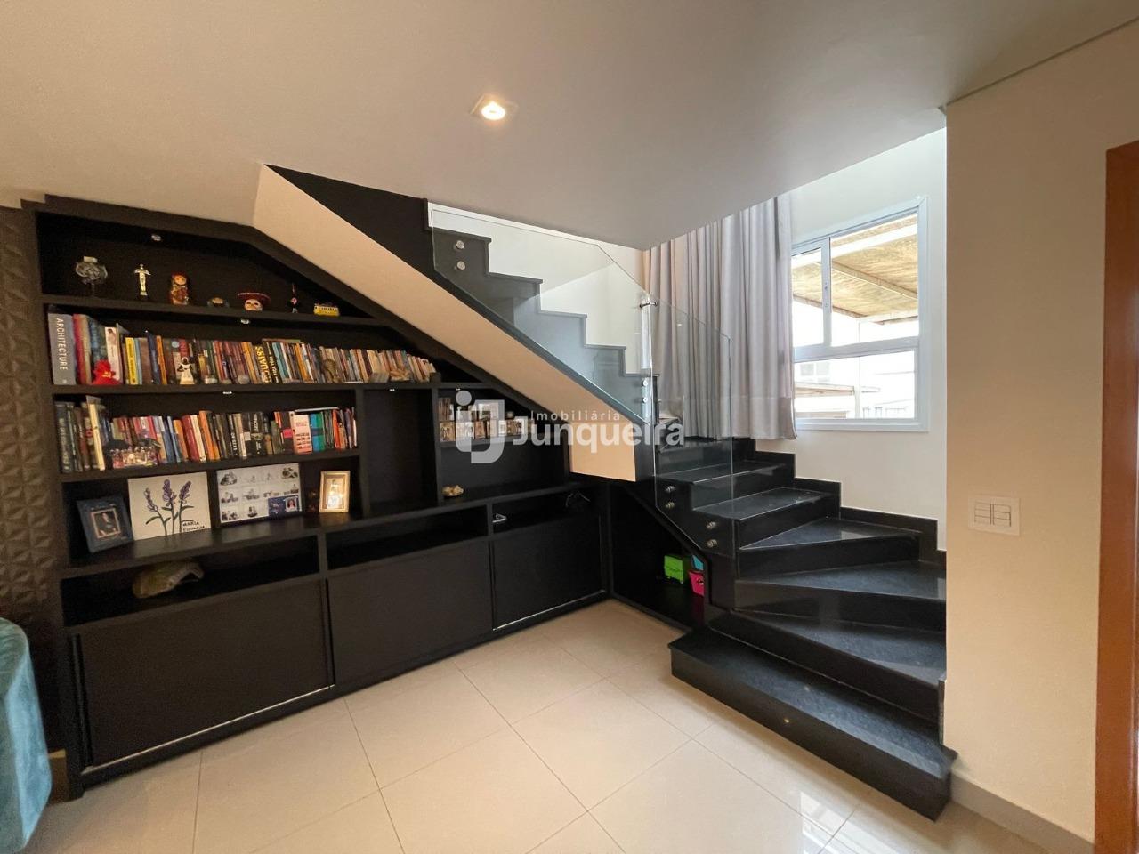 Casa em Condomínio à venda no Residencial Califórnia, 3 quartos, sendo 1 suíte, 2 vagas, no bairro Residencial Califórnia em Piracicaba - SP