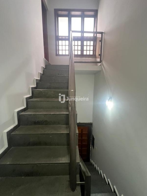 Casa para alugar, 3 quartos, sendo 1 suíte, no bairro Cidade Alta em Piracicaba - SP