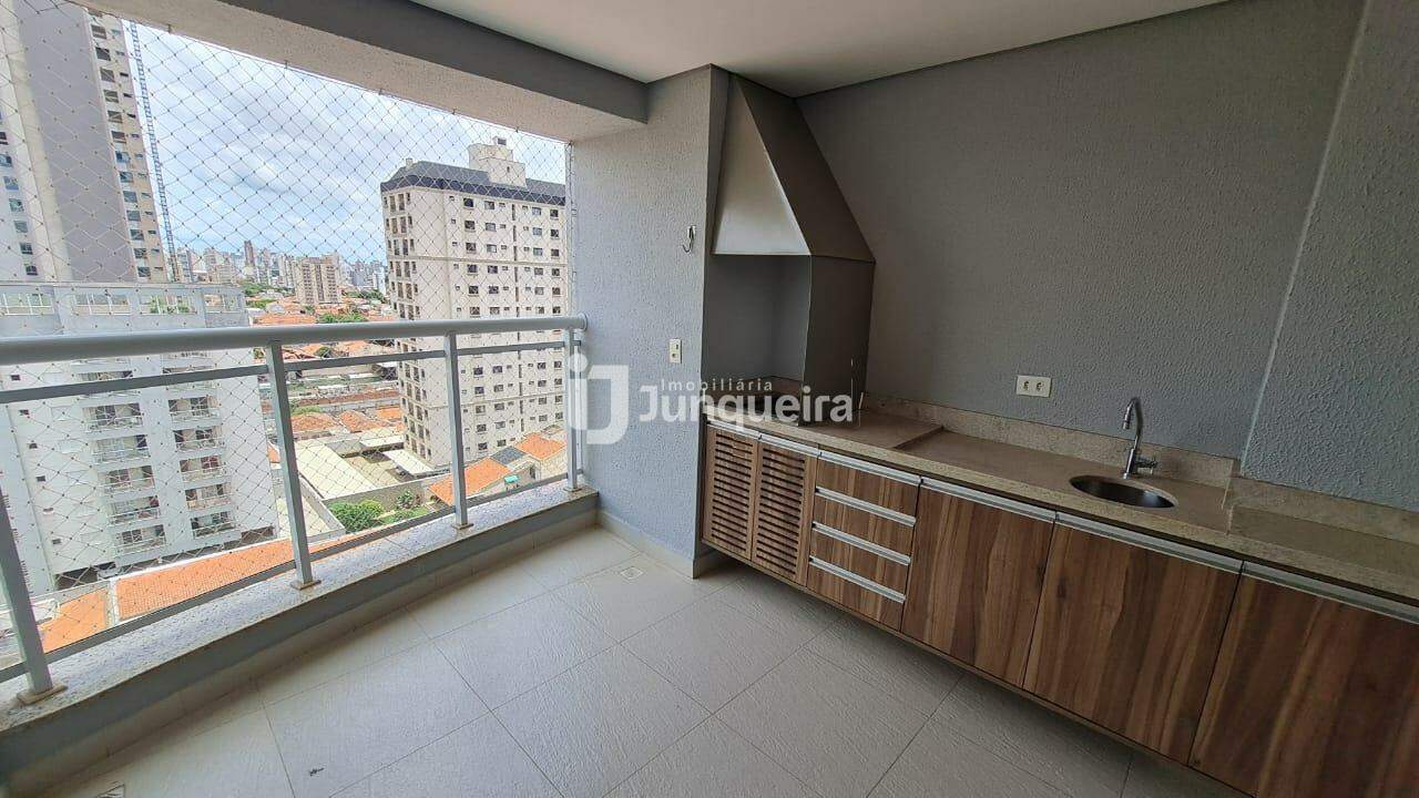 Apartamento para alugar no Praça das Araucárias, 3 quartos, sendo 1 suíte, 2 vagas, no bairro São Dimas em Piracicaba - SP