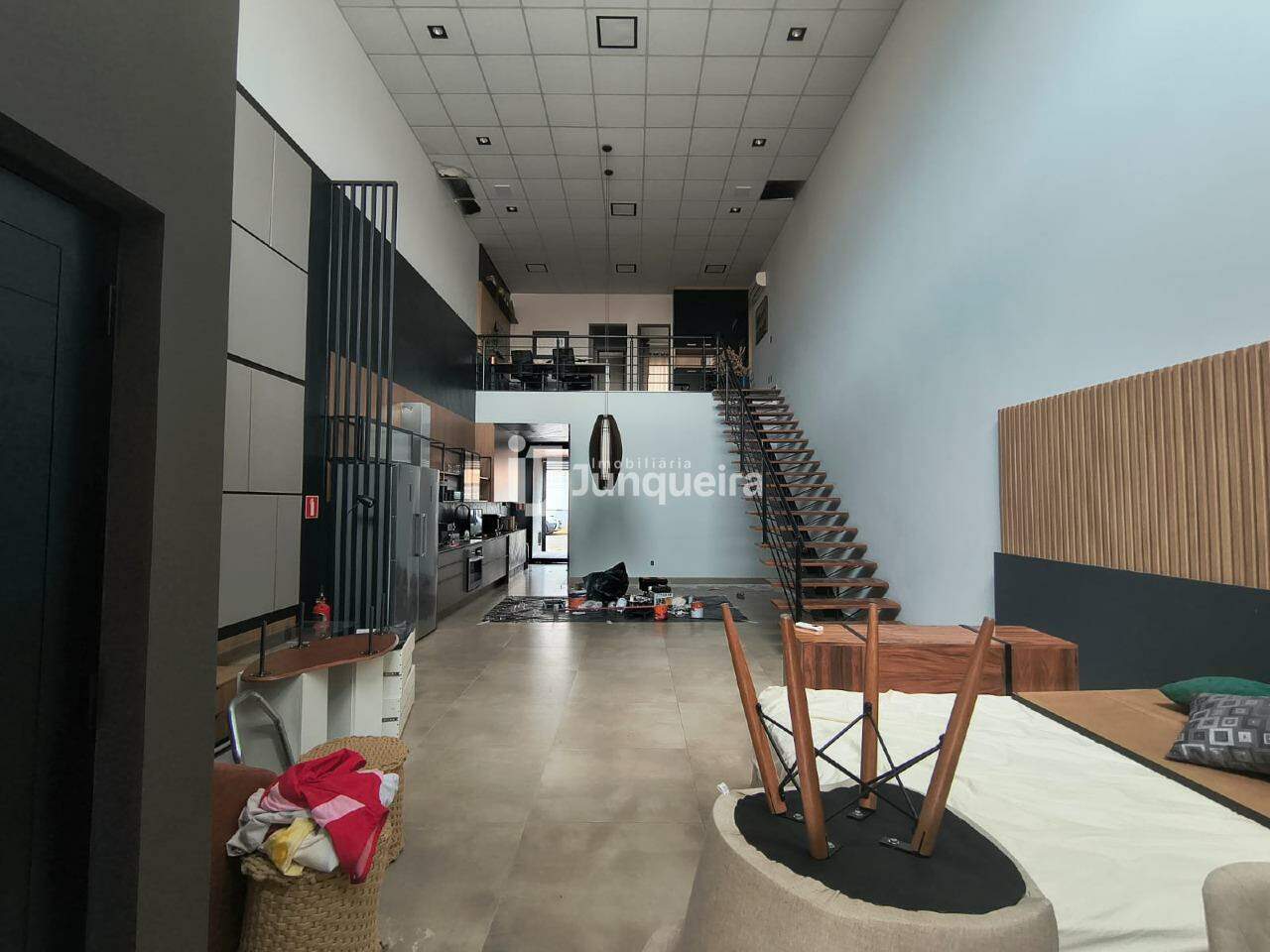 Salão para alugar, 2 vagas, no bairro Centro (Ártemis) em Piracicaba - SP