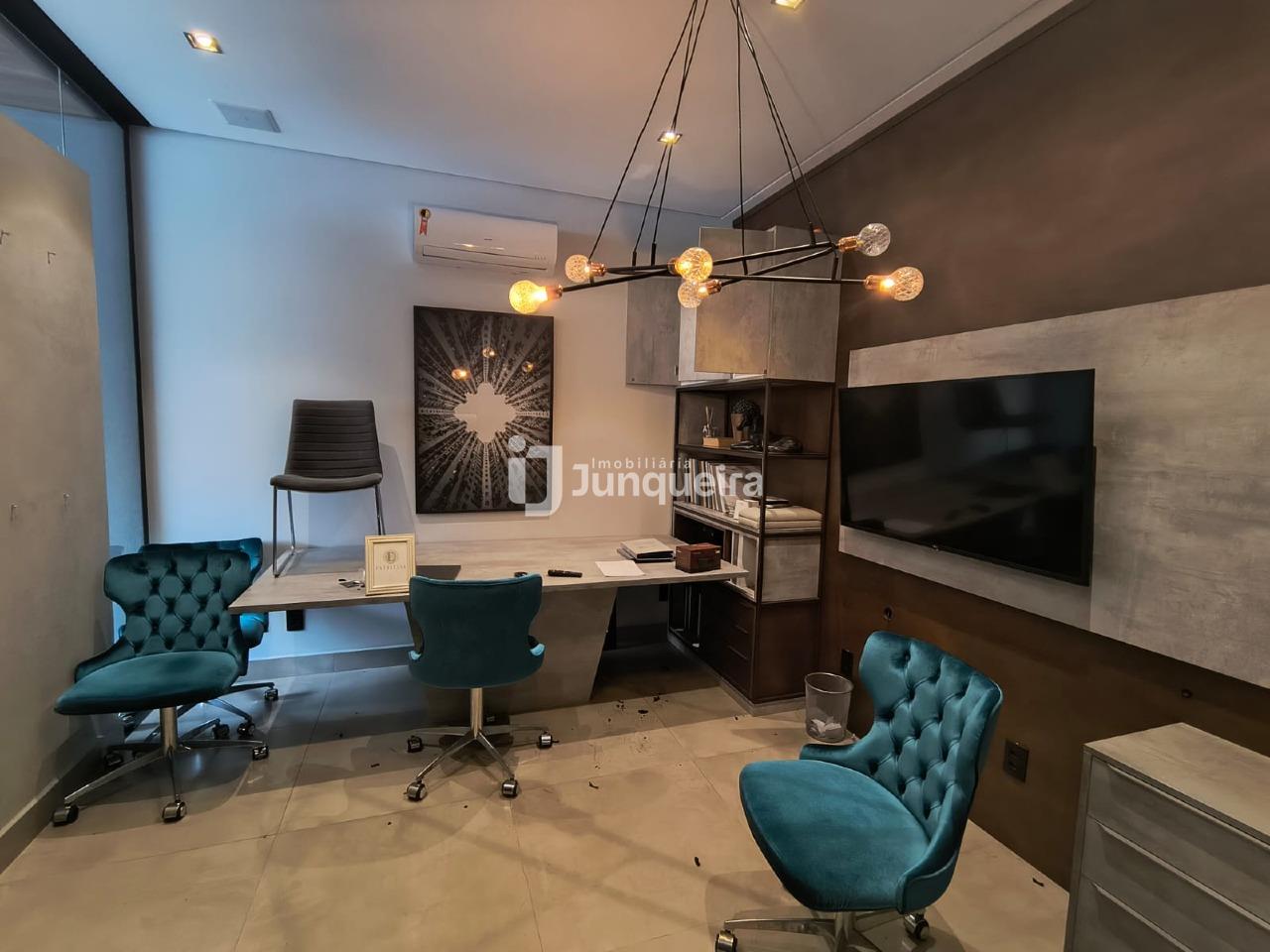 Salão para alugar, 2 vagas, no bairro Centro (Ártemis) em Piracicaba - SP