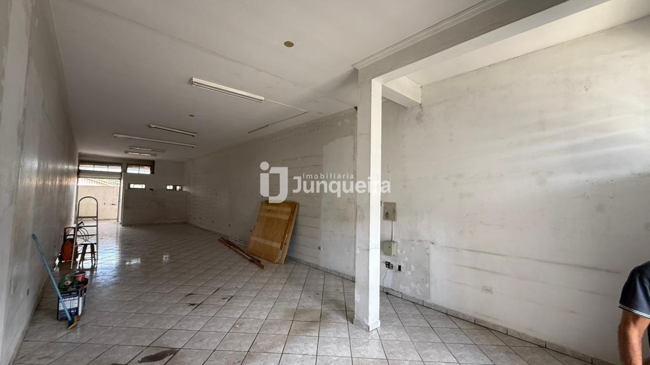Salão para alugar, 2 vagas, no bairro Vila Sônia em Piracicaba - SP