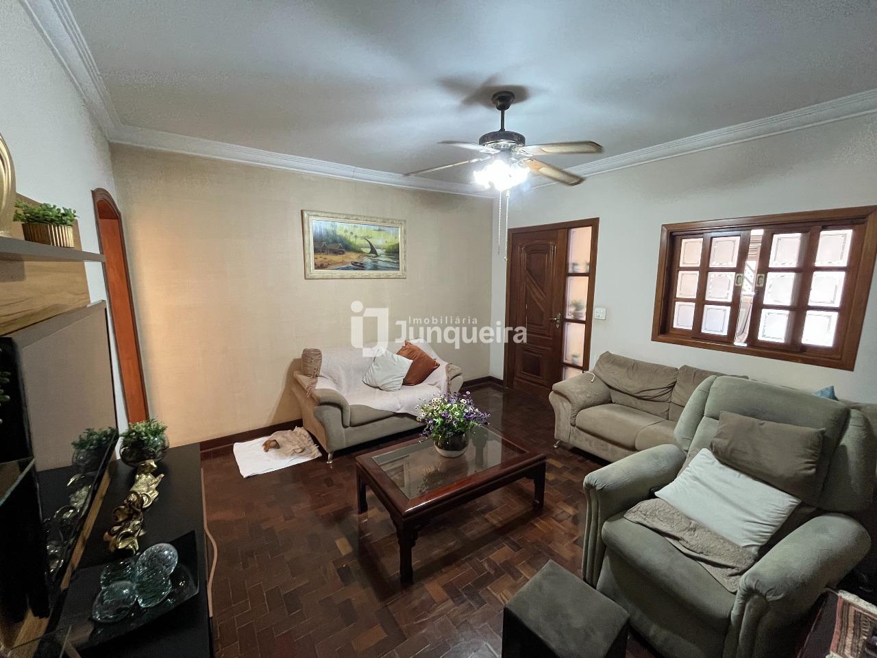 Casa à venda, 3 quartos, sendo 1 suíte, 2 vagas, no bairro Piracicamirim em Piracicaba - SP