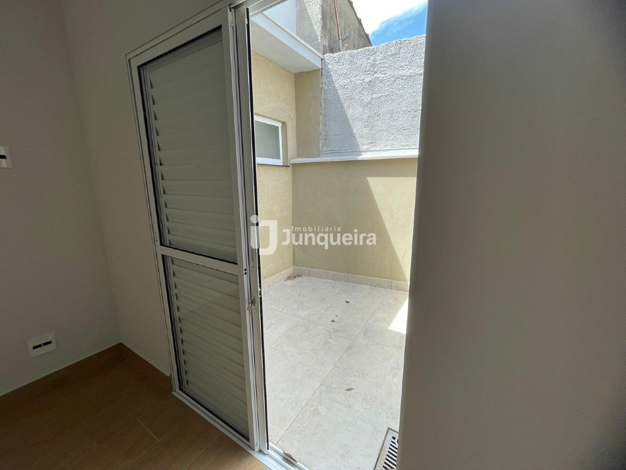 Casa à venda, 3 quartos, sendo 1 suíte, 2 vagas, no bairro Vila Rezende em Piracicaba - SP