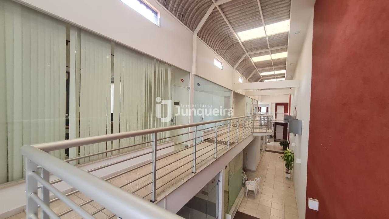 Sala Comercial para alugar, no bairro Vila Rezende em Piracicaba - SP