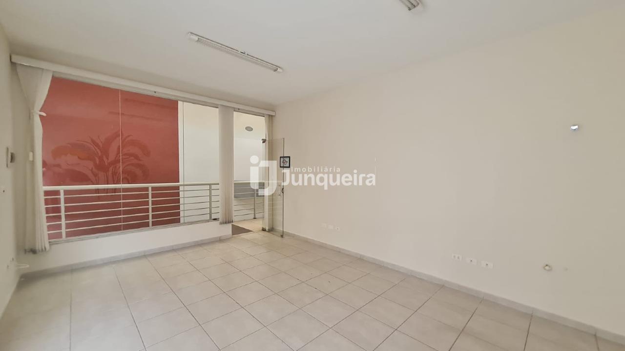 Sala Comercial para alugar, no bairro Vila Rezende em Piracicaba - SP