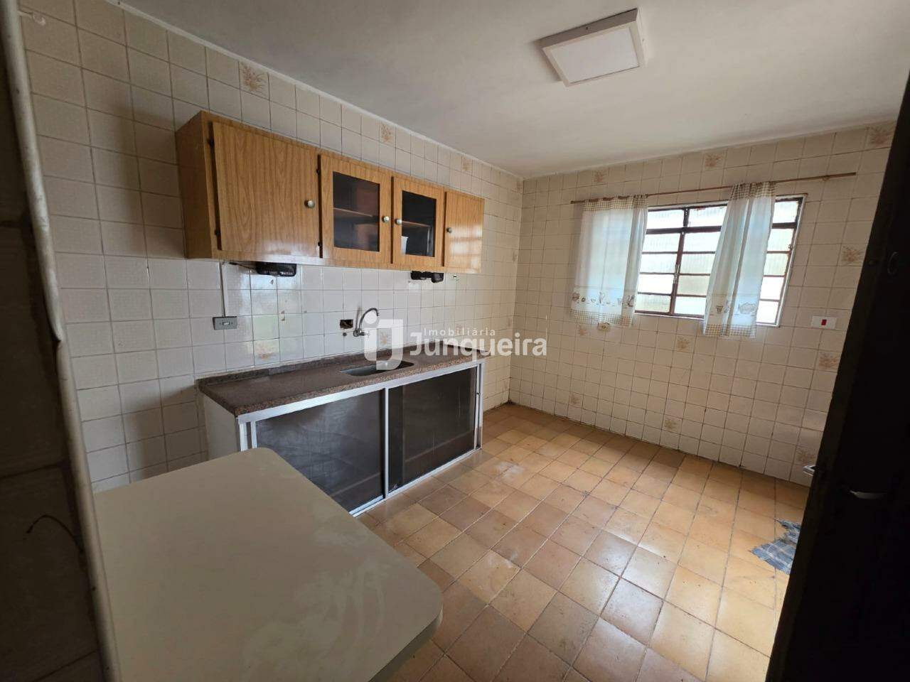Casa à venda, 2 quartos, 1 vaga, no bairro Jardim Europa em Piracicaba - SP