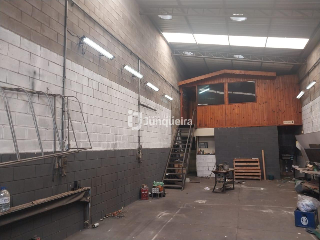 Galpão para alugar, no bairro Água Branca em Piracicaba - SP