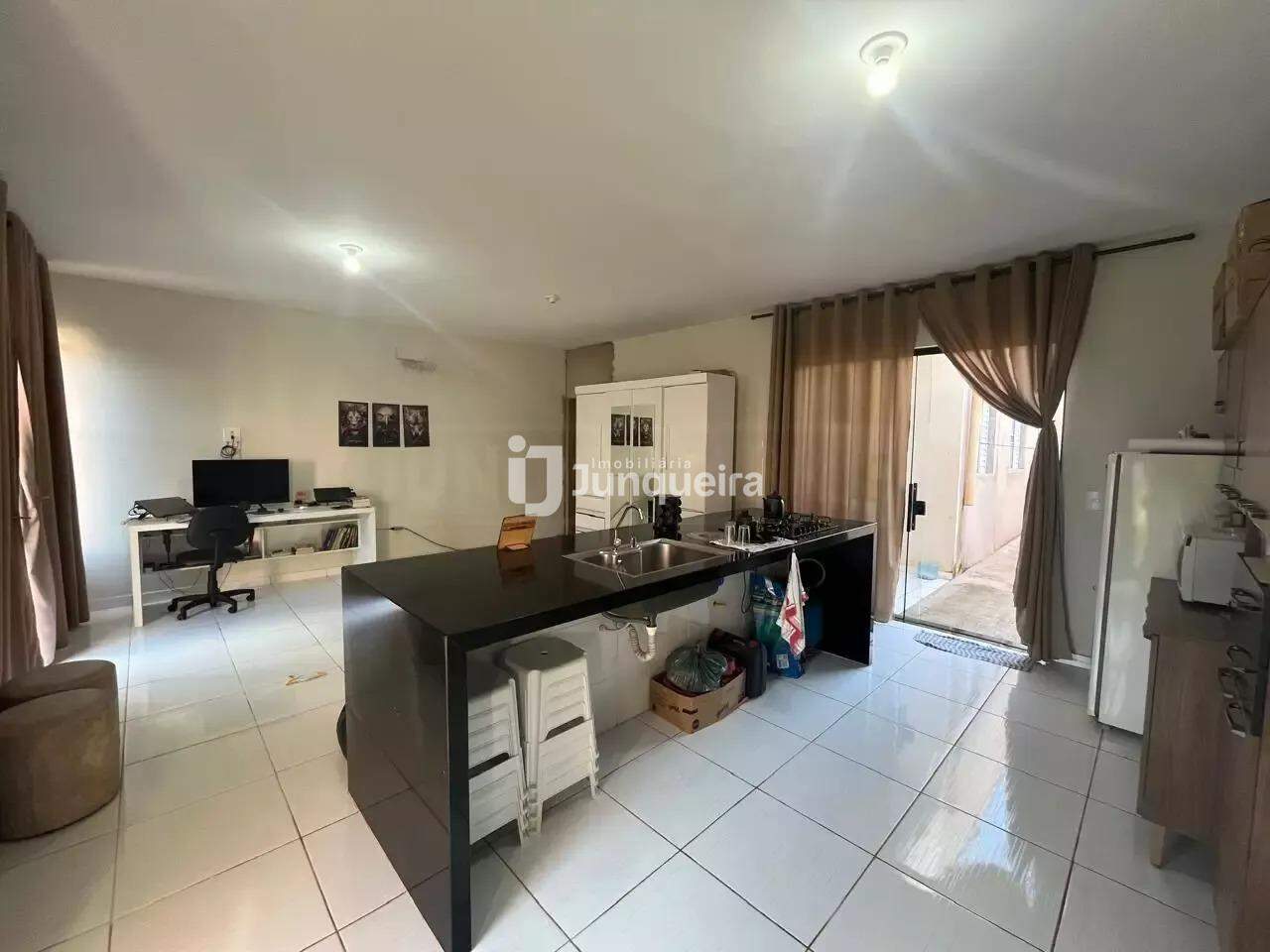 Casa para alugar, 1 quarto, sendo 1 suíte, 2 vagas, no bairro Taquaral em Piracicaba - SP