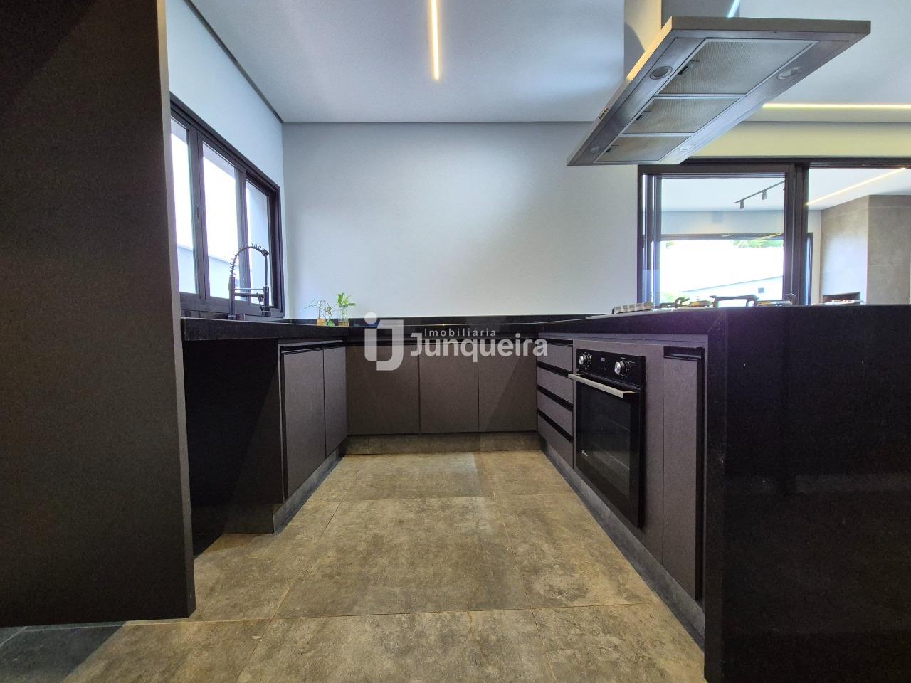 Casa em Condomínio à venda no Park Unimep Taquaral, 3 quartos, sendo 1 suíte, 4 vagas, no bairro Park Campestre em Piracicaba - SP