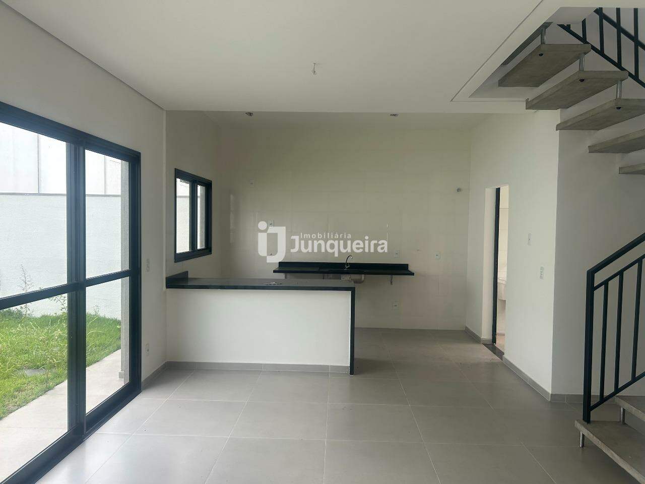 Casa em Condomínio à venda no Authoria Reserva Jequitiba, 3 quartos, sendo 1 suíte, 2 vagas, no bairro Authoria Reserva Jequitibá em Piracicaba - SP