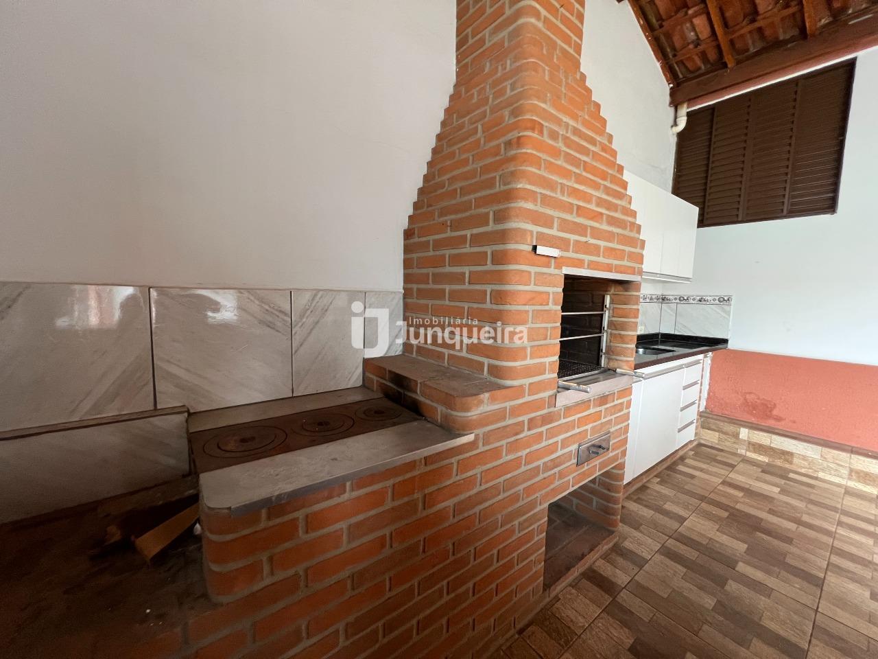 Casa para alugar, 2 quartos, 1 vaga, no bairro Novo Horizonte em Piracicaba - SP