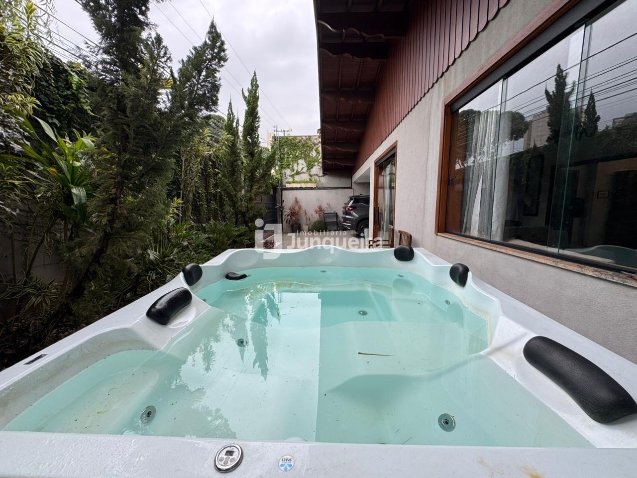 Casa à venda, 4 quartos, sendo 1 suíte, 4 vagas, no bairro Jardim Elite em Piracicaba - SP