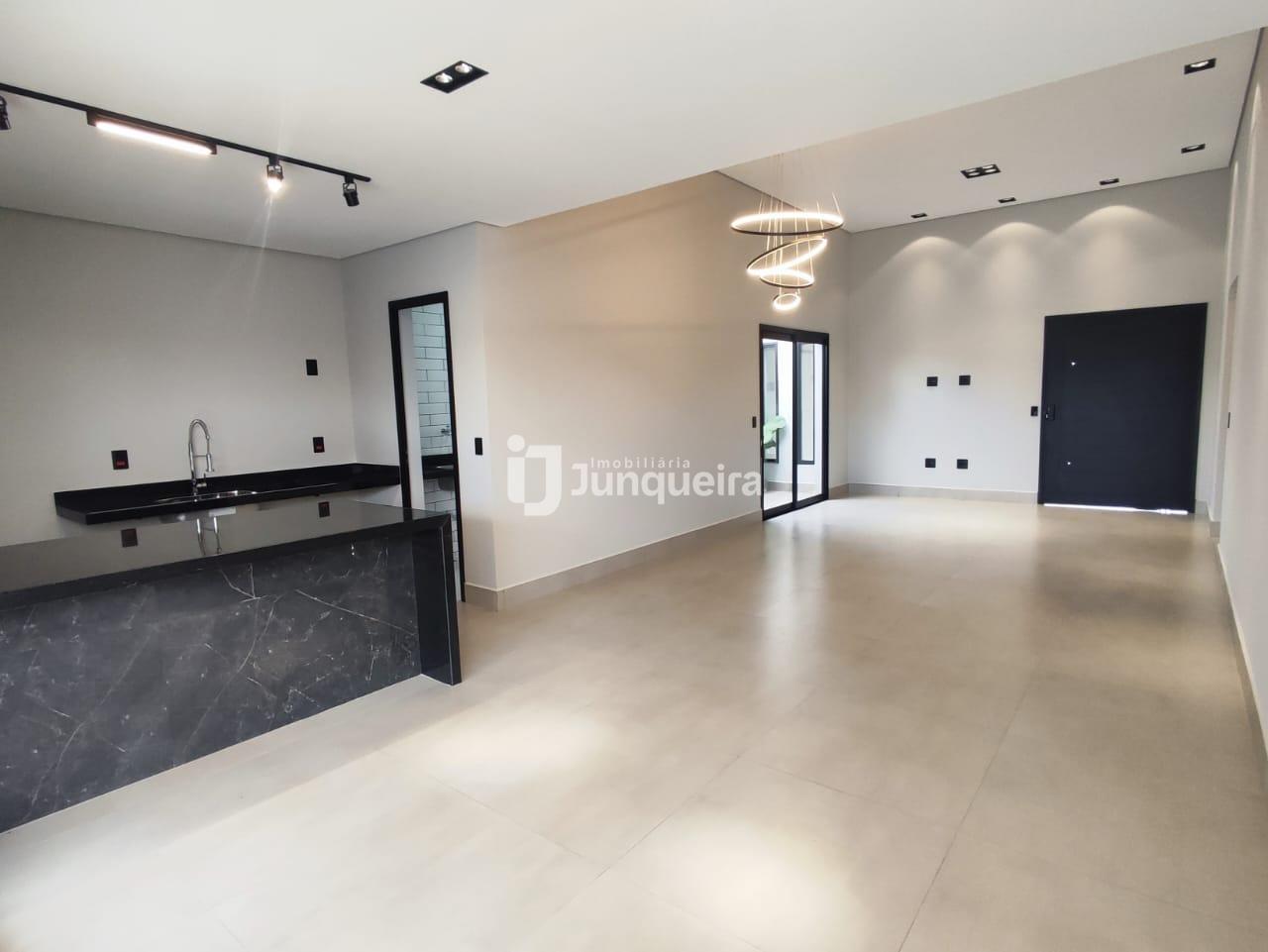 Casa em Condomínio à venda, 3 quartos, sendo 1 suíte, 2 vagas, no bairro Residencial Fazenda Pinheirinho em Rio das Pedras - SP