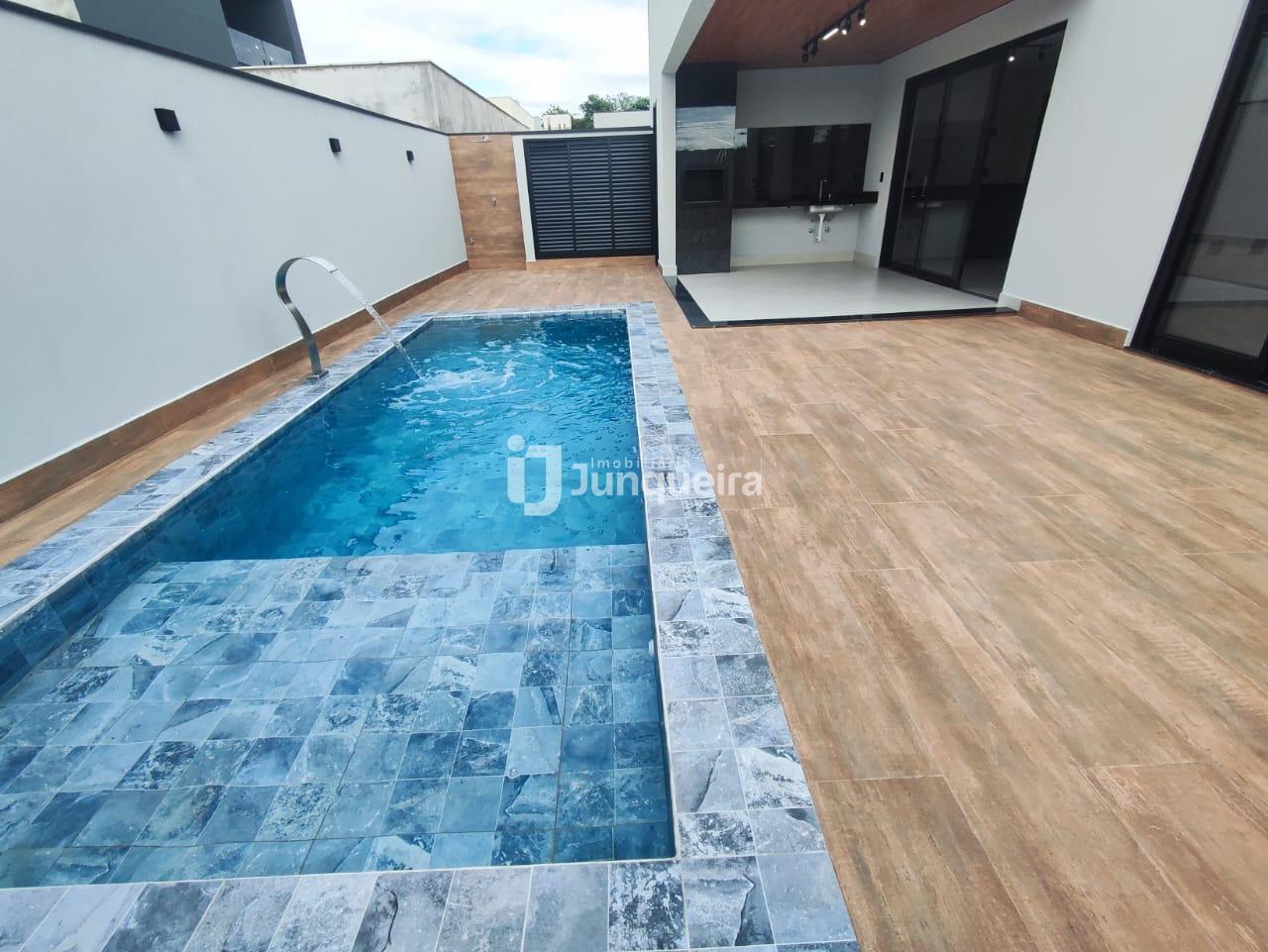 Casa em Condomínio à venda, 3 quartos, sendo 1 suíte, 2 vagas, no bairro Residencial Fazenda Pinheirinho em Rio das Pedras - SP