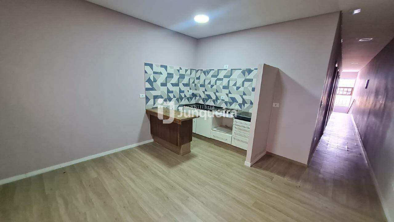 Casa para alugar, 3 quartos, sendo 1 suíte, 1 vaga, no bairro Alto em Piracicaba - SP