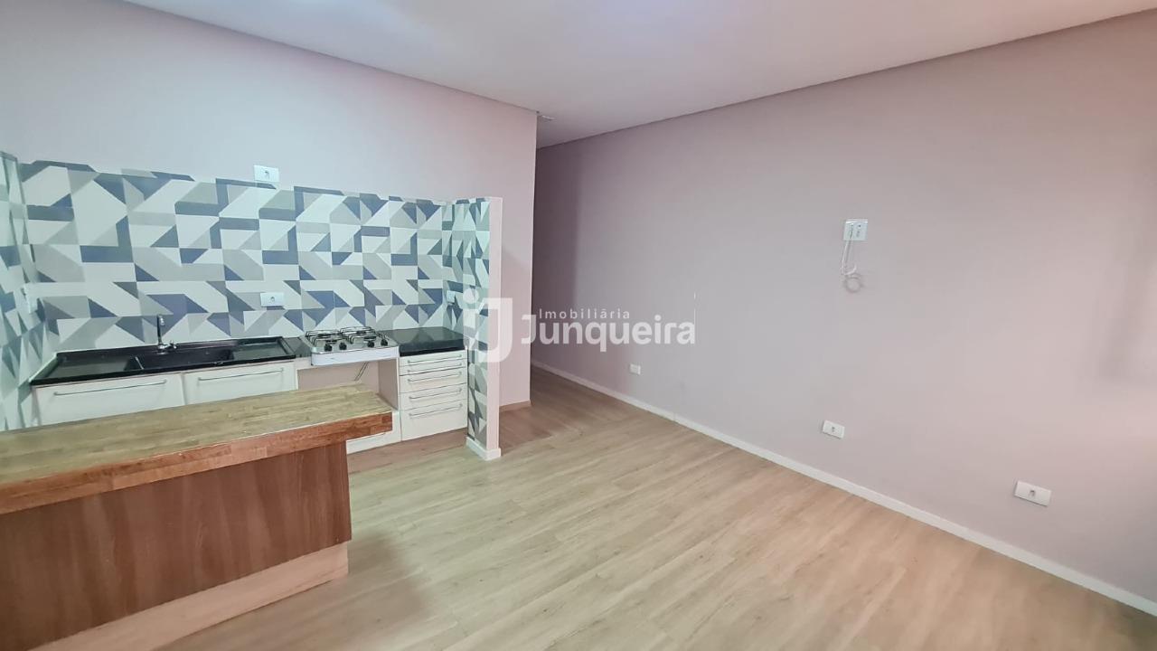 Casa para alugar, 3 quartos, sendo 1 suíte, 1 vaga, no bairro Alto em Piracicaba - SP