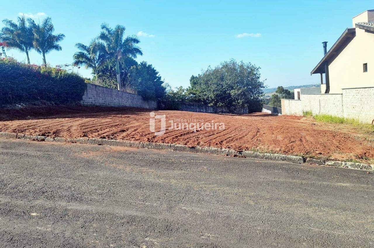 Terreno em Condomínio à venda no Morada dos Pássaros, no bairro Morada dos Pássaros em Rio das Pedras - SP