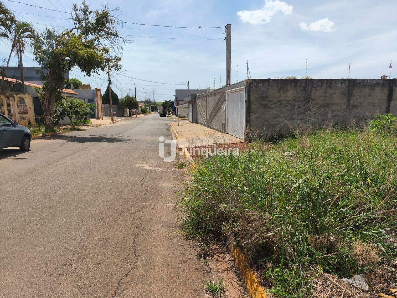 Terreno à venda, no bairro Residencial Jorge Coury em Rio das Pedras - SP