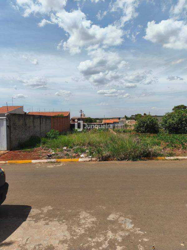 Terreno à venda, no bairro Residencial Jorge Coury em Rio das Pedras - SP