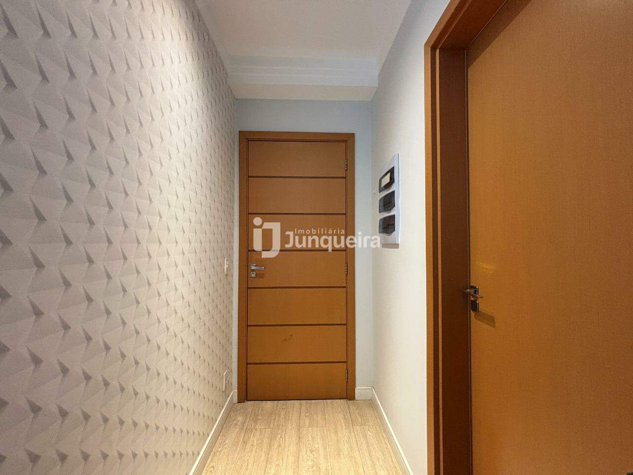 Apartamento à venda no Duo Residence, 3 quartos, sendo 1 suíte, 2 vagas, no bairro Vila Independência em Piracicaba - SP