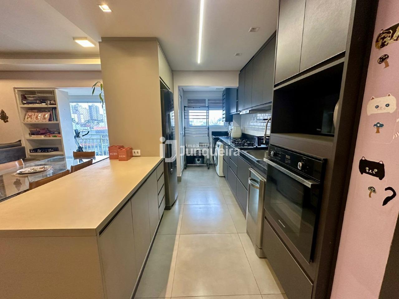 Apartamento à venda no Visare Condomínio Clube, 2 quartos, sendo 2 suítes, 2 vagas, no bairro Alemães em Piracicaba - SP