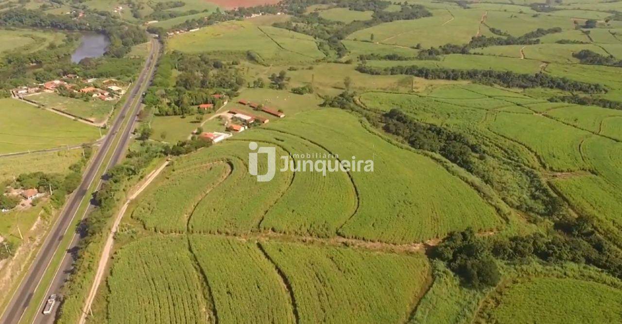 Área à venda, no bairro Ártemis  em Piracicaba - SP