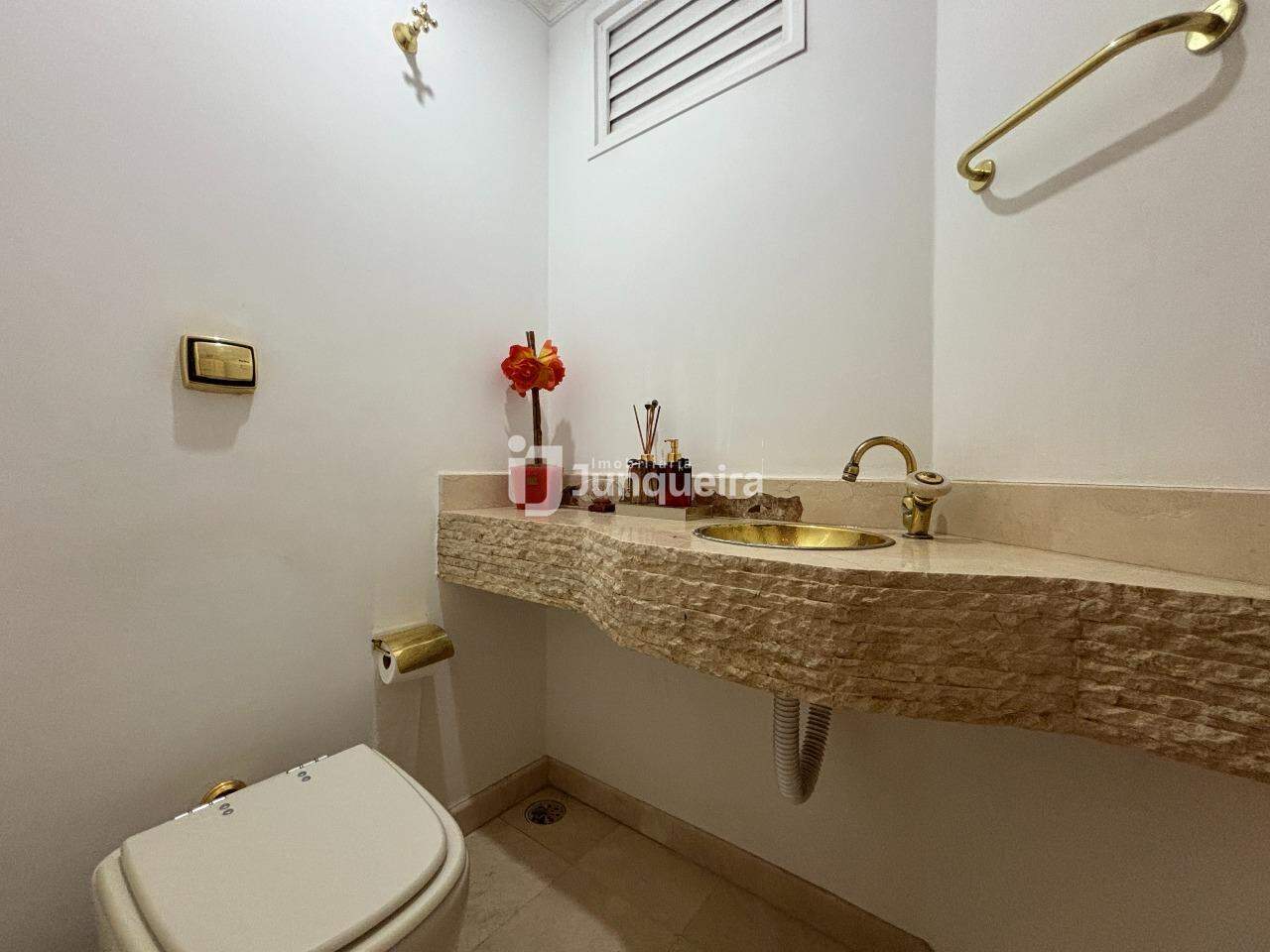 Apartamento à venda no Cap Ferrat, 4 quartos, sendo 1 suíte, 2 vagas, no bairro Cidade Alta em Piracicaba - SP
