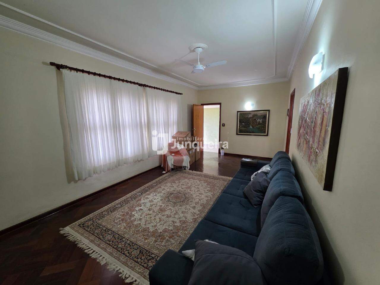 Casa à venda, 3 quartos, 1 vaga, no bairro Bairros dos Alemães em Piracicaba - SP