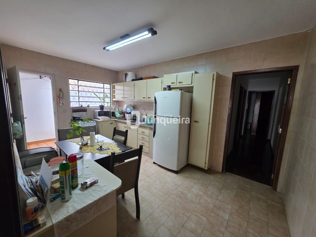 Casa à venda, 2 quartos, sendo 1 suíte, 1 vaga, no bairro Alto em Piracicaba - SP