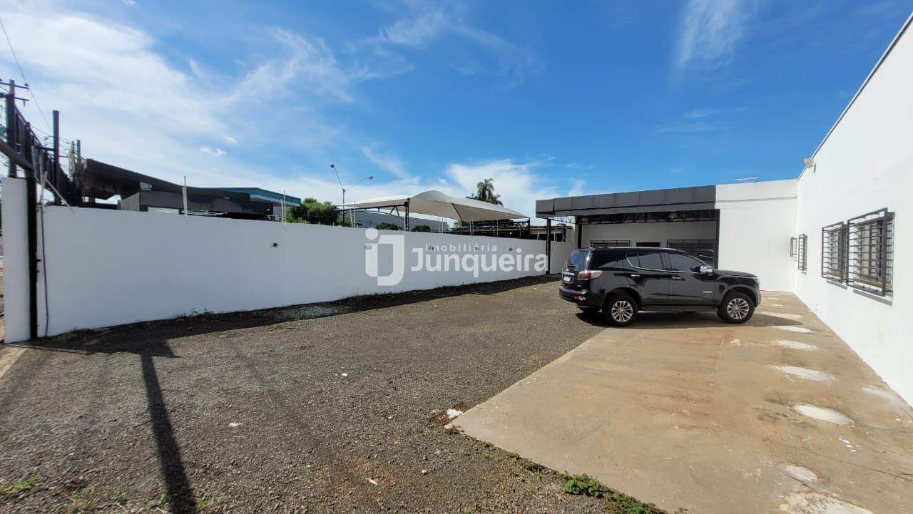Salão para alugar, no bairro Morumbi em Piracicaba - SP