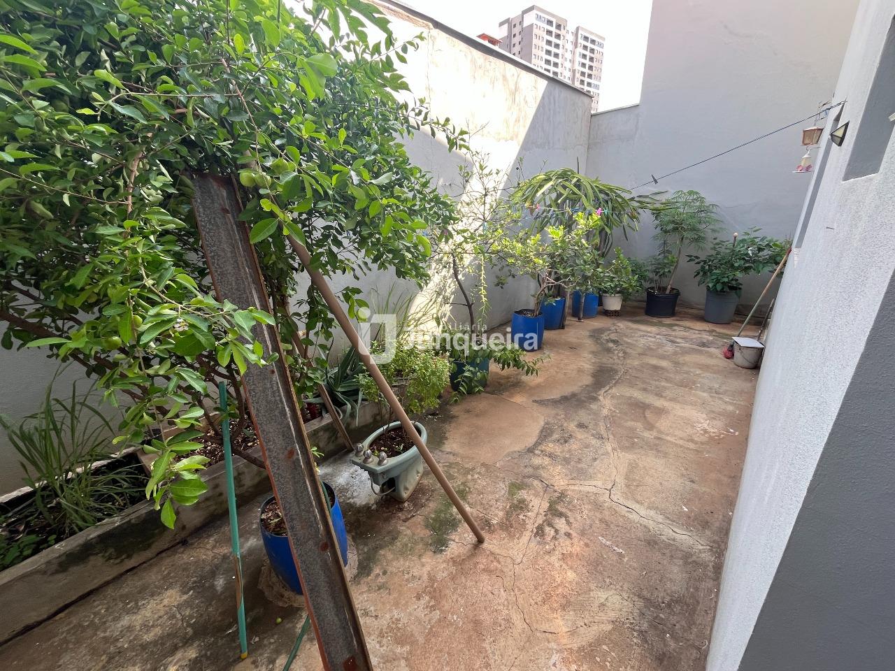 Casa à venda, 3 quartos, sendo 1 suíte, 2 vagas, no bairro Nova América em Piracicaba - SP