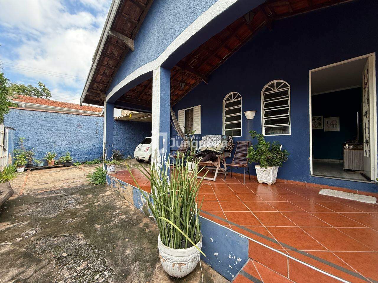 Casa à venda, 2 quartos, 2 vagas, no bairro Jupia em Piracicaba - SP
