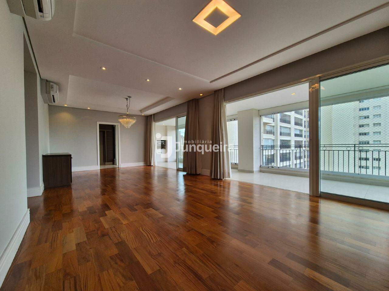 Apartamento para alugar no Lindenberg Timboril, 3 quartos, sendo 3 suítes, 3 vagas, no bairro Nova Piracicaba em Piracicaba - SP