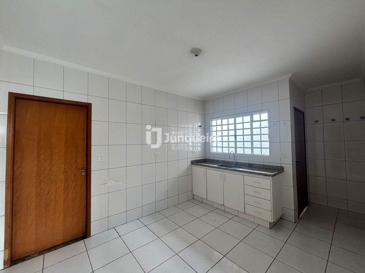Casa à venda, 3 quartos, sendo 1 suíte, 3 vagas, no bairro Santa Rosa em Piracicaba - SP