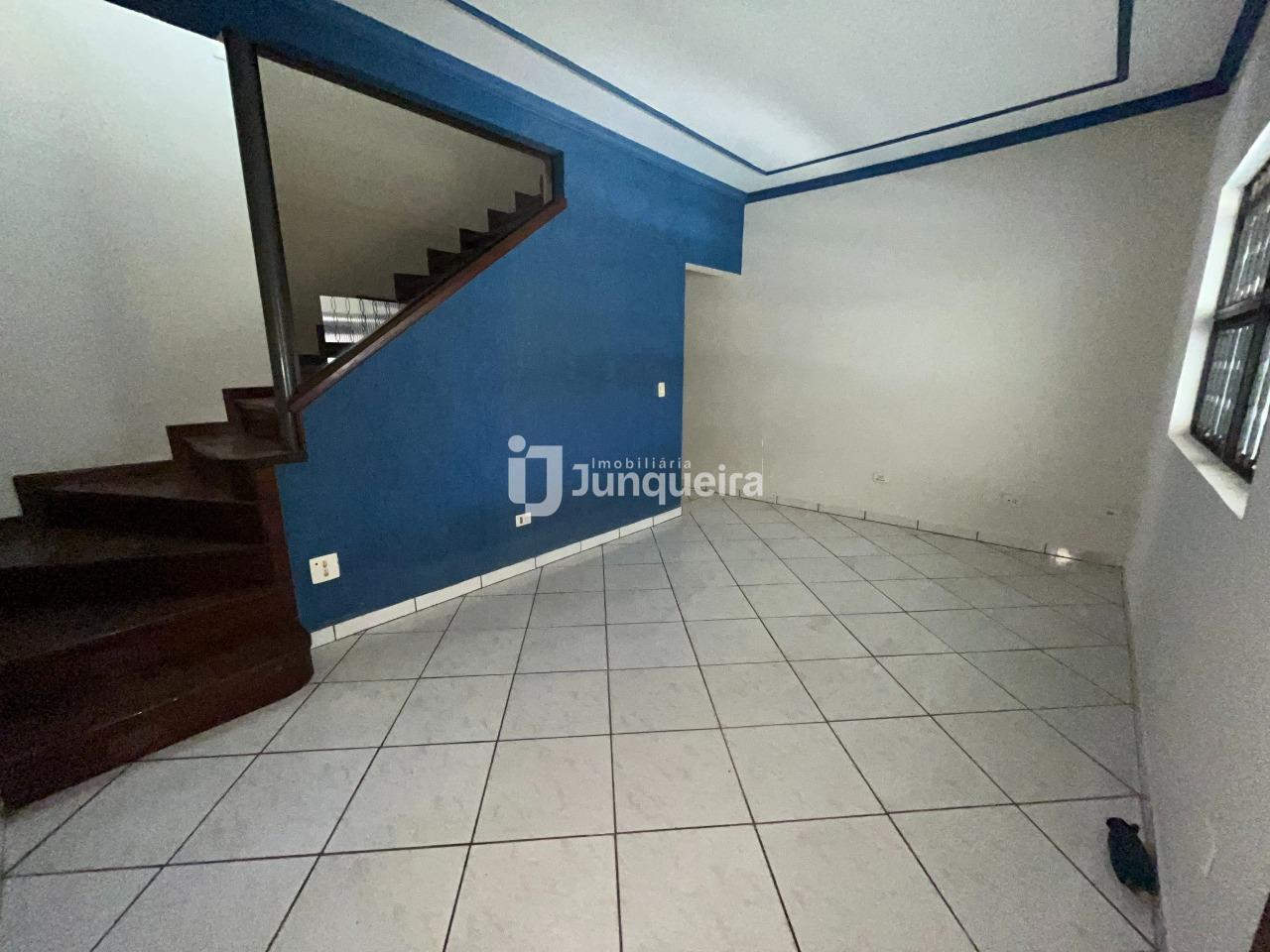 Casa à venda, 3 quartos, sendo 1 suíte, 2 vagas, no bairro Parque Nossa Senhora das Graças em Piracicaba - SP