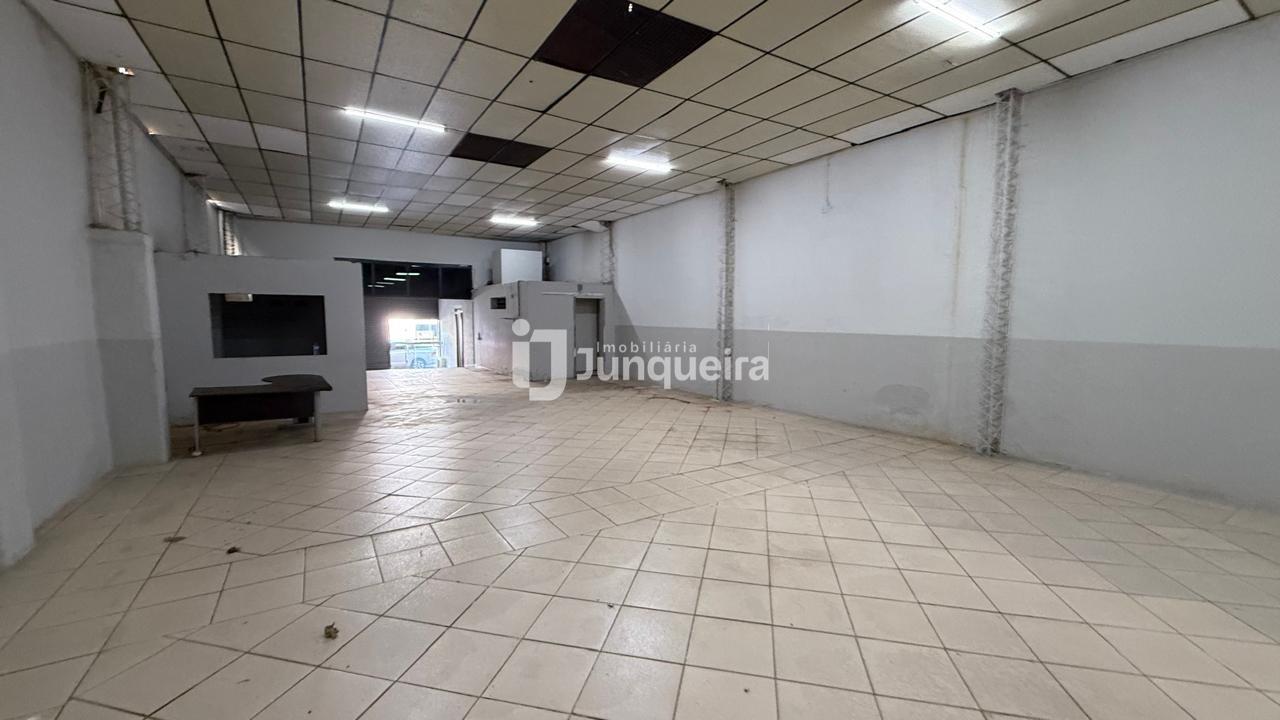 Salão para alugar, no bairro Paulicéia em Piracicaba - SP