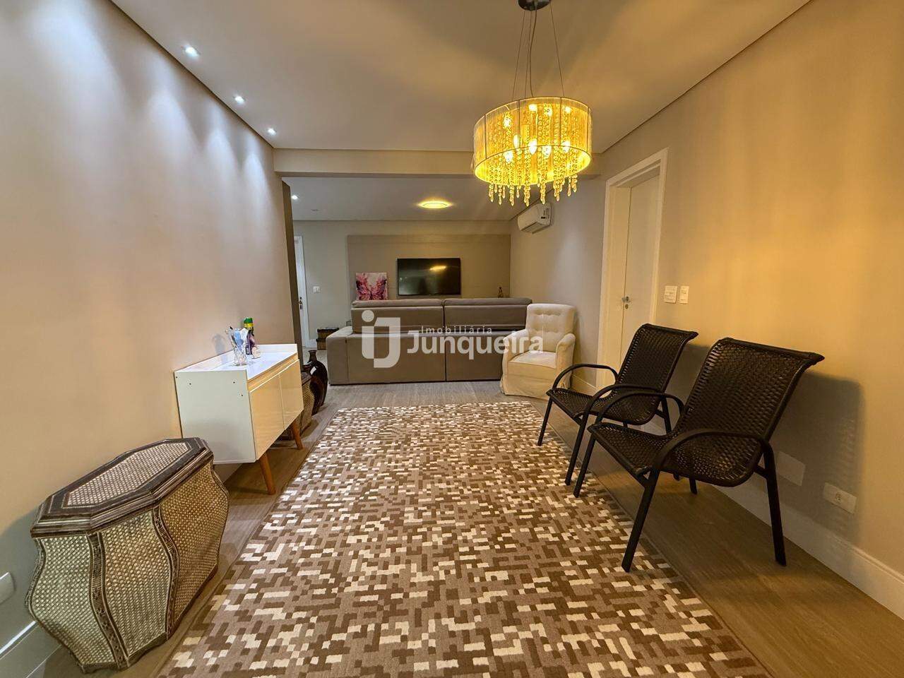 Apartamento à venda no Residencial Harmonia, 3 quartos, sendo 3 suítes, 3 vagas, no bairro Nova Piracicaba em Piracicaba - SP