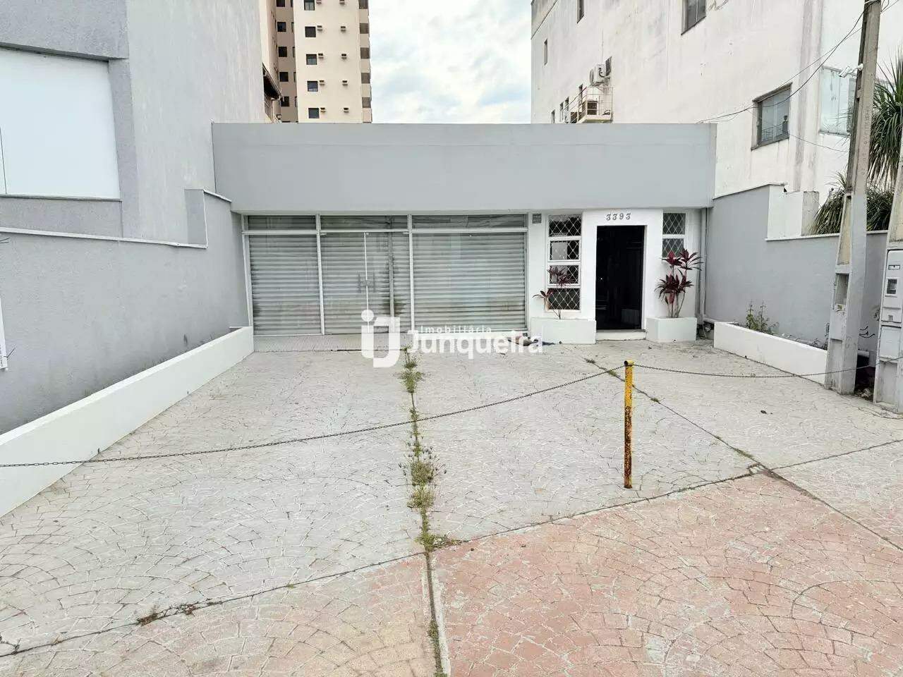 Casa Comercial à venda, 3 quartos, sendo 3 suítes, 3 vagas, no bairro Vila Independência em Piracicaba - SP