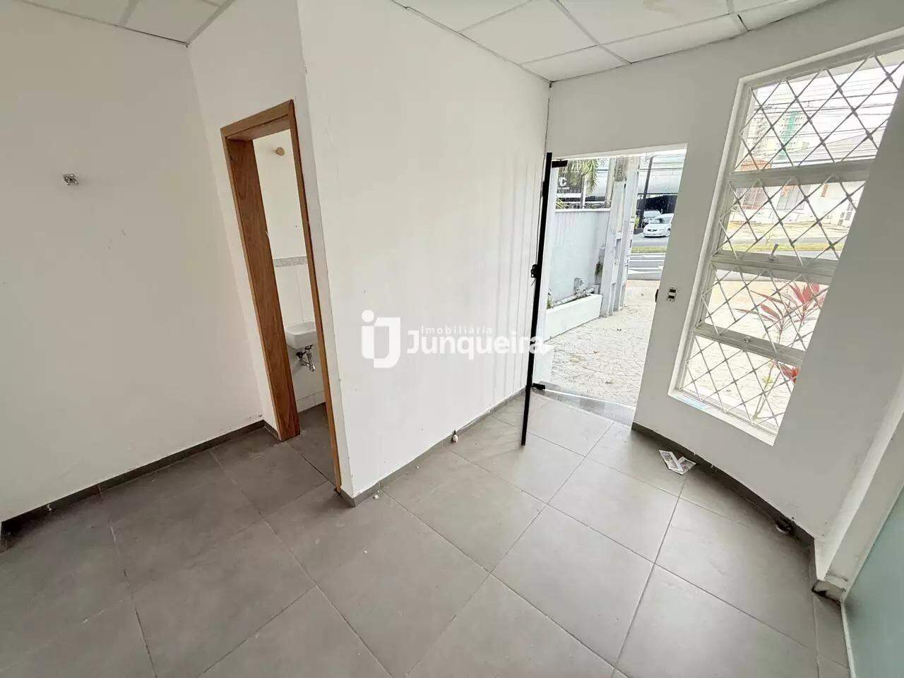 Casa Comercial à venda, 3 quartos, sendo 3 suítes, 3 vagas, no bairro Vila Independência em Piracicaba - SP
