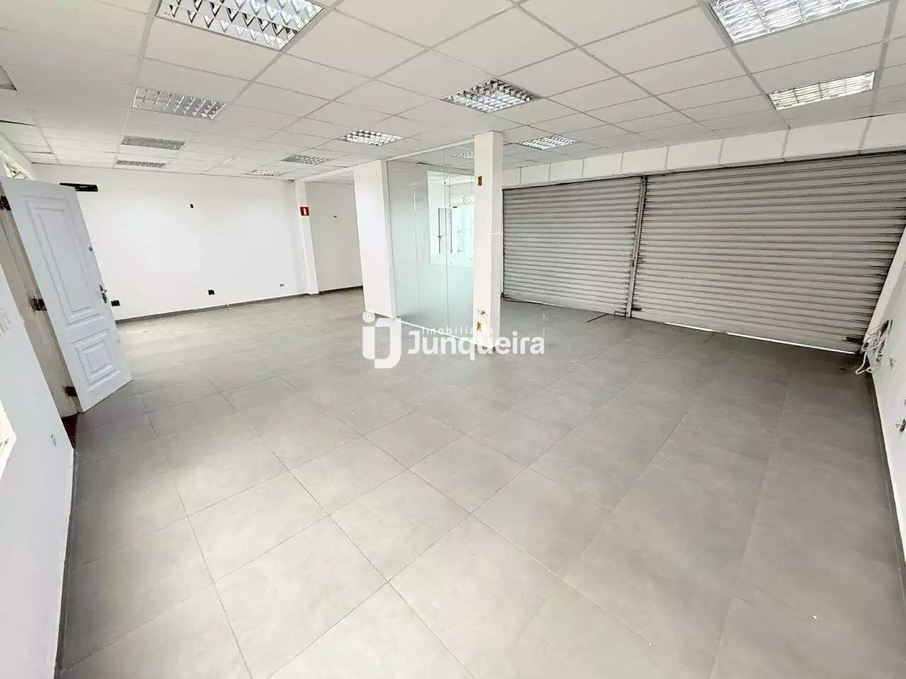 Casa Comercial à venda, 3 quartos, sendo 3 suítes, 3 vagas, no bairro Vila Independência em Piracicaba - SP