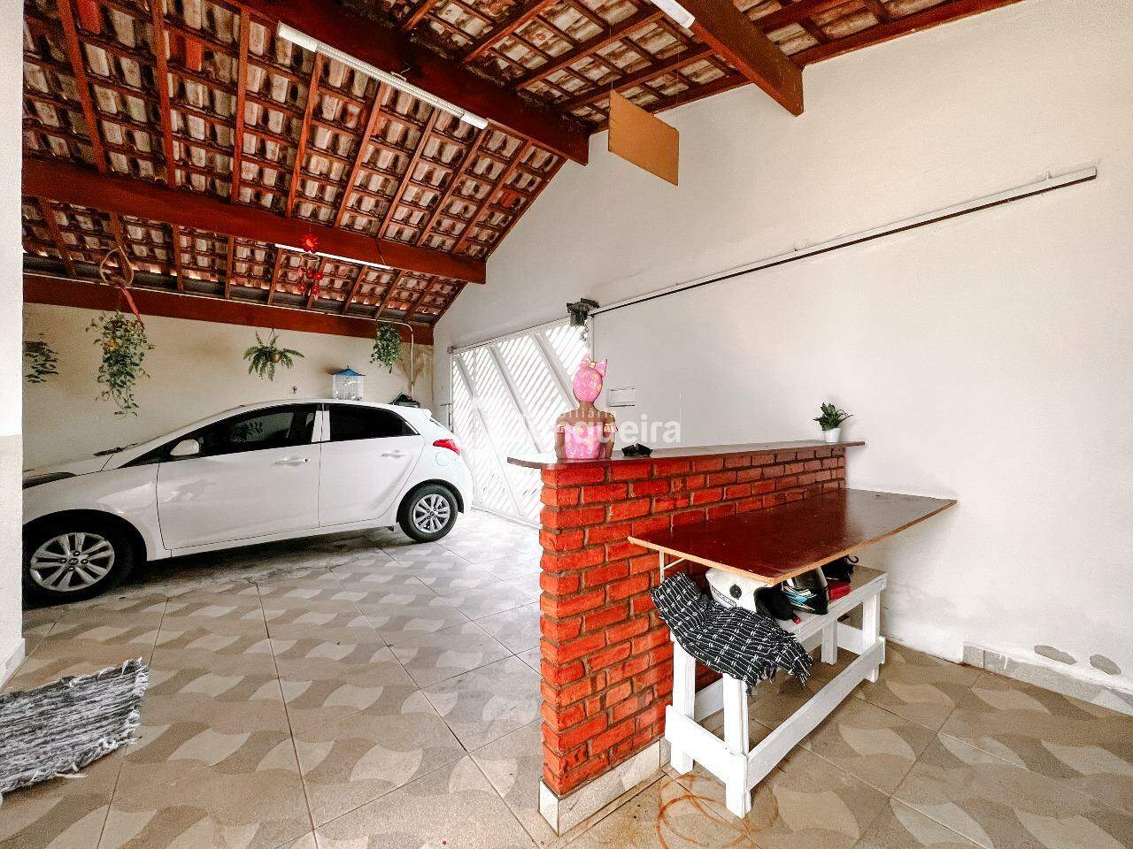 Casa à venda, 2 quartos, 2 vagas, no bairro Conjunto Habitacional Água Branca em Piracicaba - SP