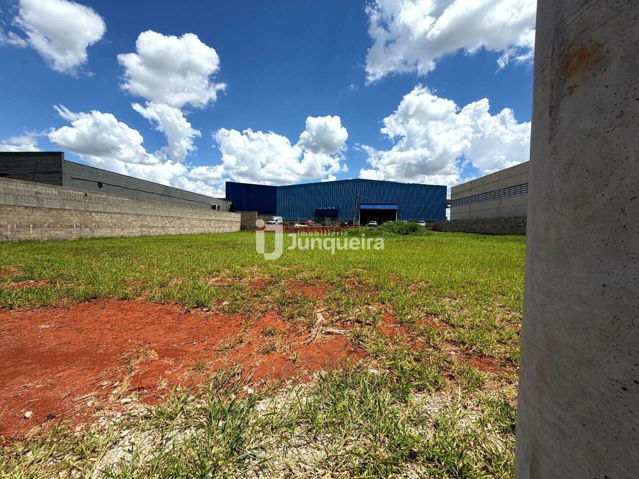 Terreno à venda, no bairro Industrial Uninorte II em Piracicaba - SP