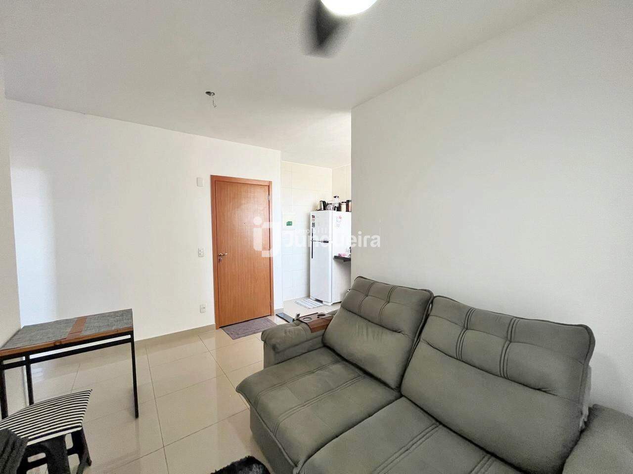 Apartamento à venda no Piazza di Milano, 2 quartos, 1 vaga, no bairro Vila Fátima em Piracicaba - SP